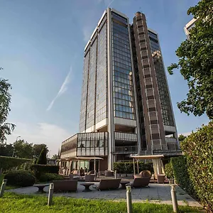 Western The Hub Отель Милан